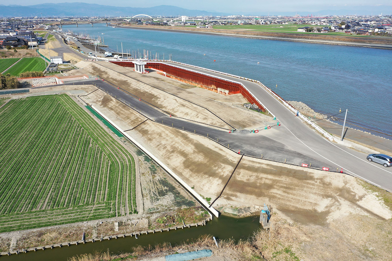 早津江川中川副樋管改築及び築堤工事